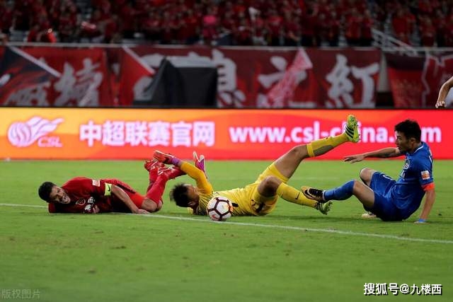 韦霍斯特的逆袭：科曼如何将他打造成世界杯的秘密武器？